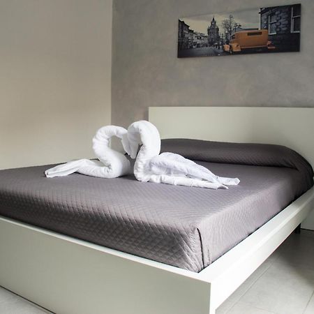 Appartamento Comodo 10 Min Da Centro Turim Exterior foto